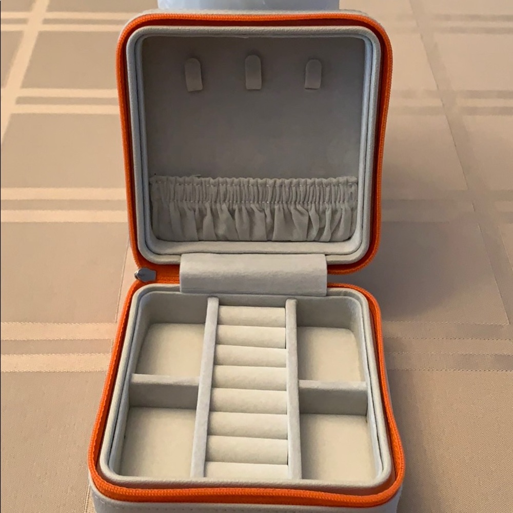 ✈️Travel jewelry organizer